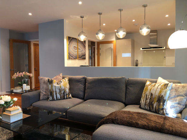 Elegant and timeless interior design by Odissetest, showcasing a harmonious blend of classic and contemporary elements.