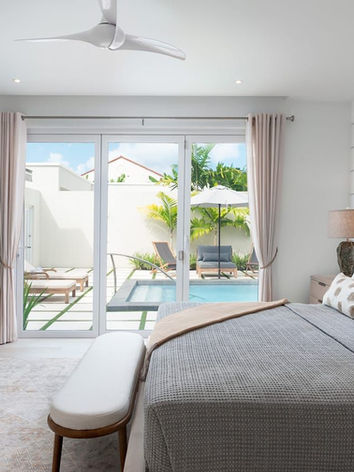 Elegant and timeless interior design by Odissetest, showcasing a harmonious blend of classic and contemporary elements.