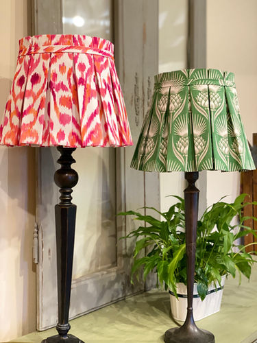 Box pleated lampshade one-day workshop, hardback base finish
