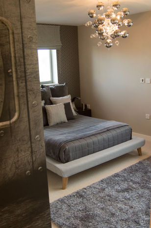 Elegant and timeless interior design by Odissetest, showcasing a harmonious blend of classic and contemporary elements.