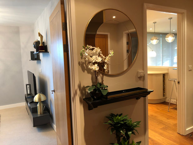 Elegant and timeless interior design by Odissetest, showcasing a harmonious blend of classic and contemporary elements.