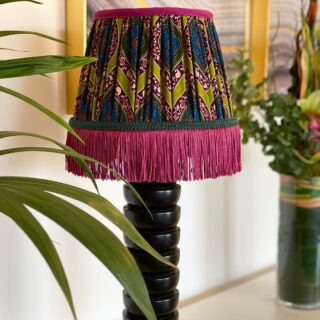 How gorgeous is this gathered lampshade made by one of my recent students Carine @vivelafrog on her five-day course? 
I love the harmonious colour scheme using beautiful patterned fabric with purple trim and bias binding. Fringe trims have always been popular in lampshade making and this is a great example of how adding one can be the perfect finishing touch to your shade. ❤️