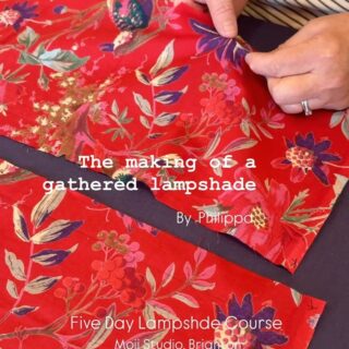 The Making of a gathered lampshade by my lovely student Philippa this week. Stay tuned to see the complete piece and more…👌
.
.
.
Course: Five Day Lampshade Course
Student: Philippa, UK
Location: Moji Studio, Brighton
.
.
.
#lampshadecourse #lampshadesign #lampshademakers #lampshademakingclass #gatheredlampshades #blockprinted #blockprintedfabrics #redfloral #birdspattern #exoticfabrics #traveltolearn #craftsmanship #craft #handstitched